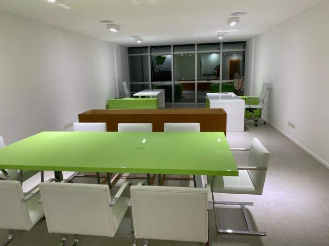 Oficina en Office Park, Pilar